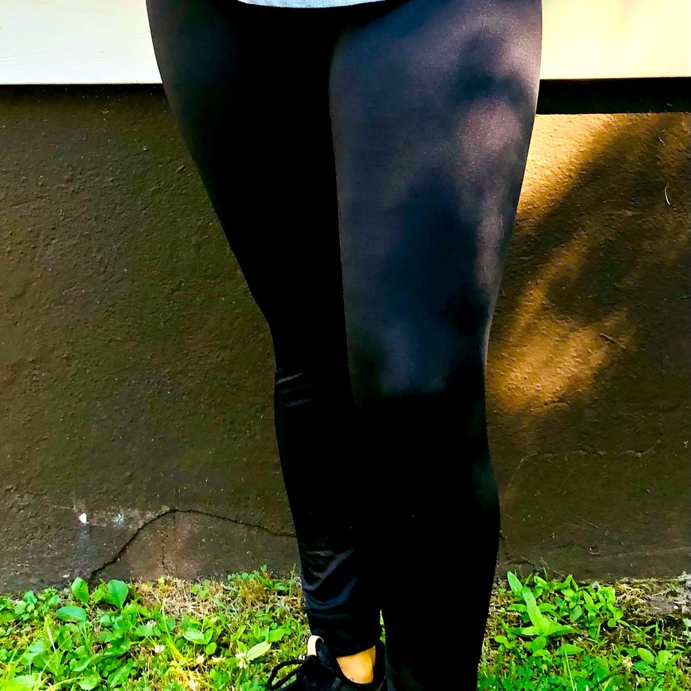 Black 90 Degree athletic legging - medium